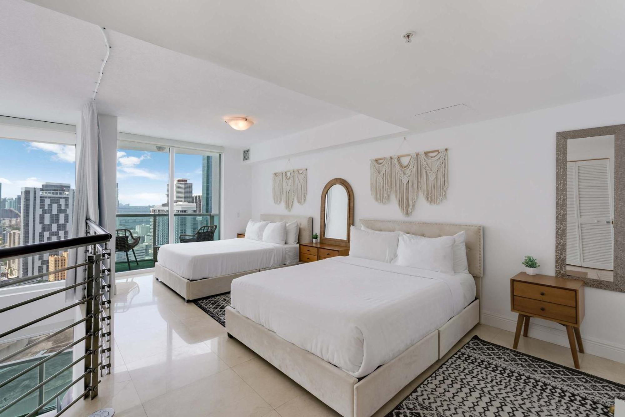 Brickell River Views- Modern Amenities In The Miami
