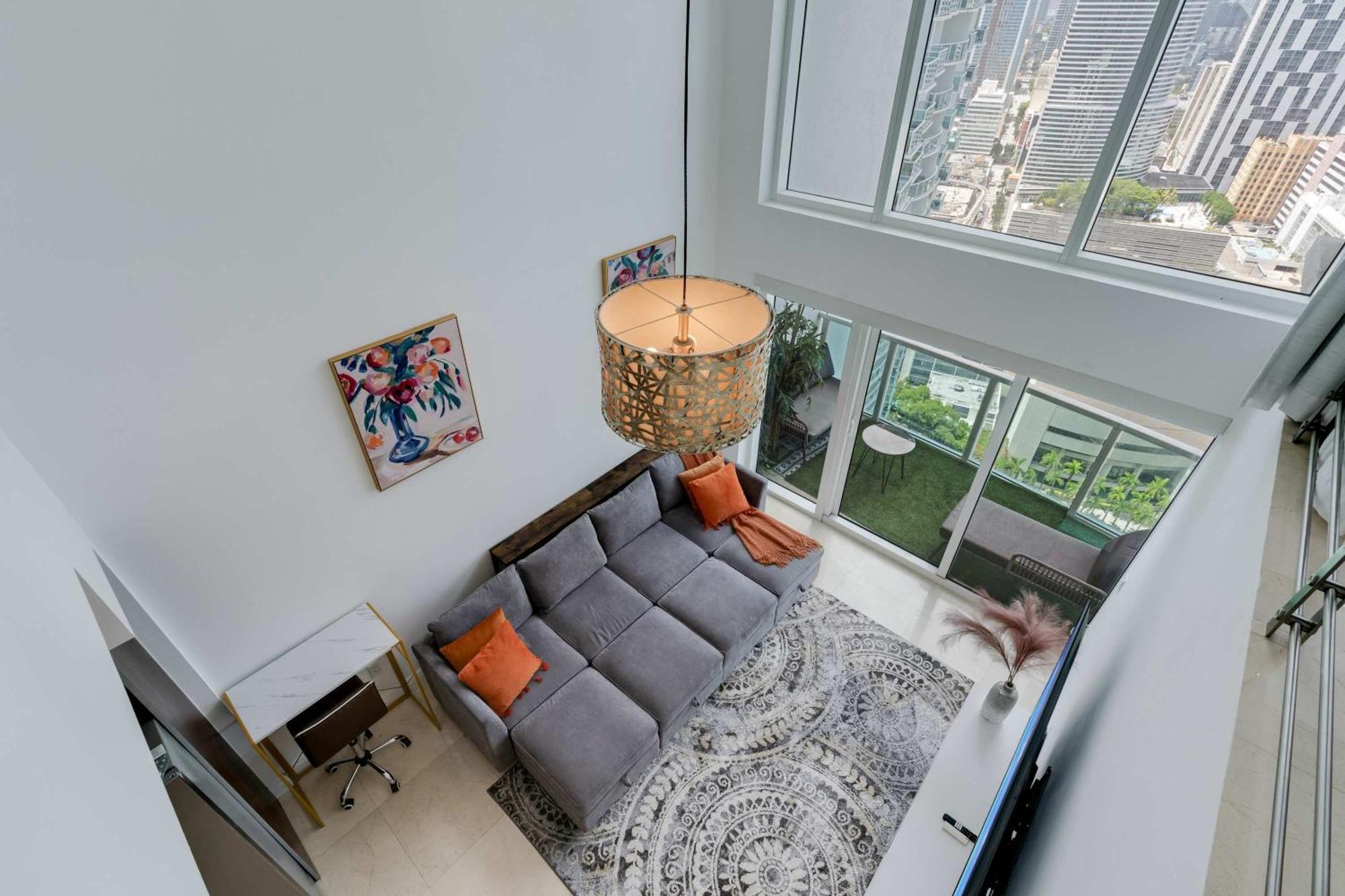 Holiday home Brickell River Views- Modern Amenities In The *
